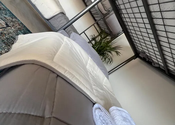 By Fenix * تيرانا