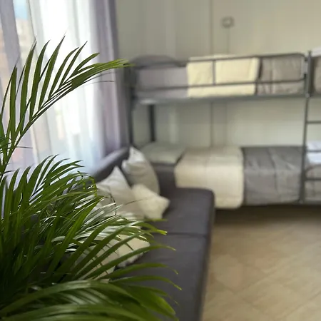 Hostel By Fenix *